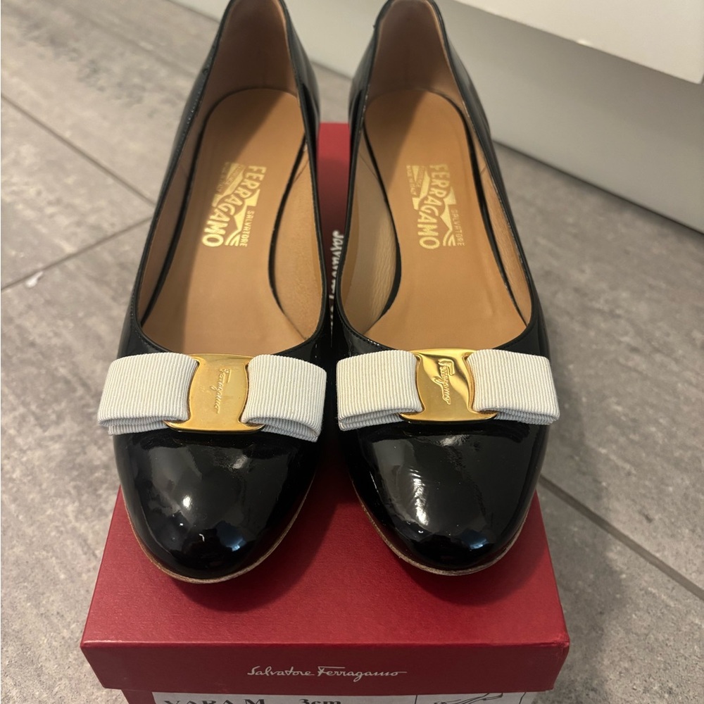 Salvatore Ferragamo Black Patent Leather Bow Pumps